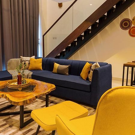 The Avery Loft At Embassy Gardens, Cantonments อักกรา ภายนอก รูปภาพ