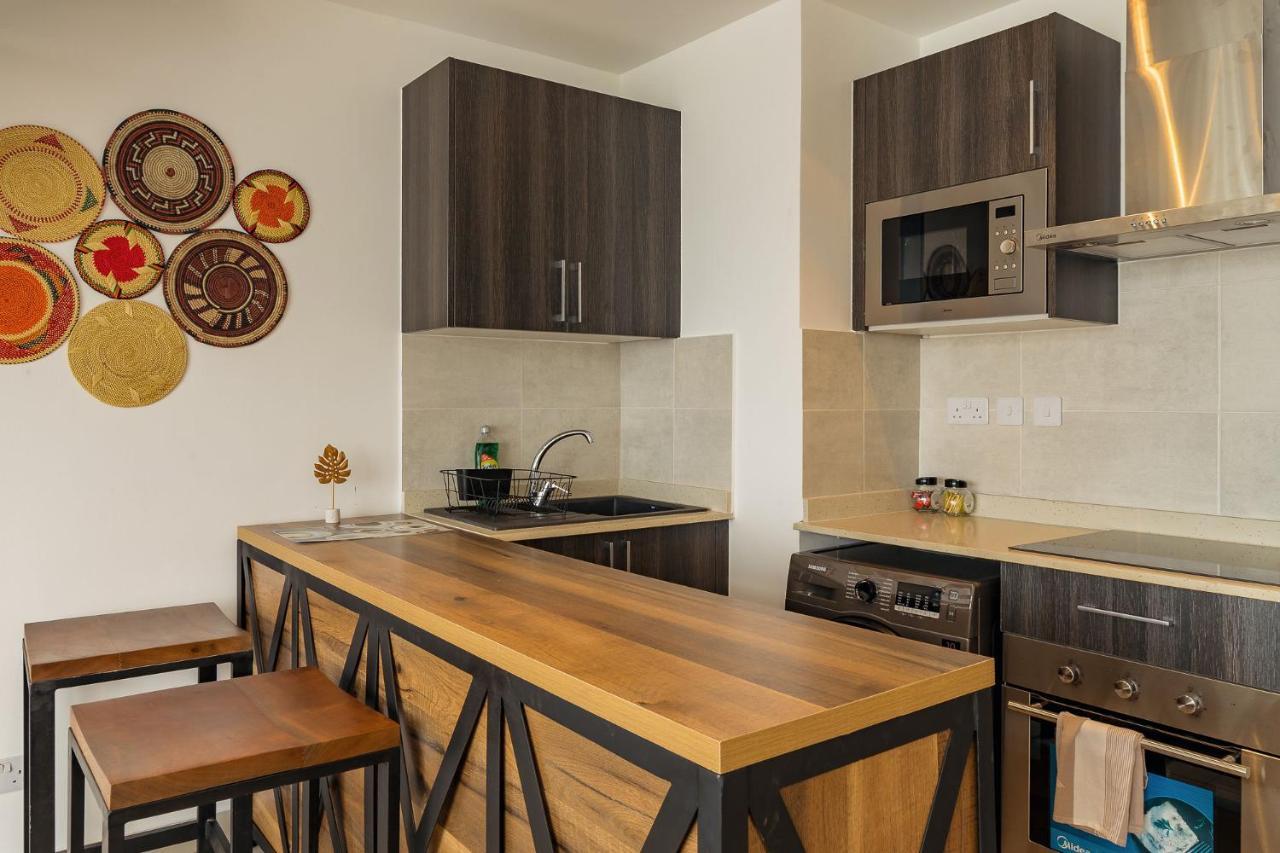 The Avery Loft At Embassy Gardens, Cantonments อักกรา ภายนอก รูปภาพ